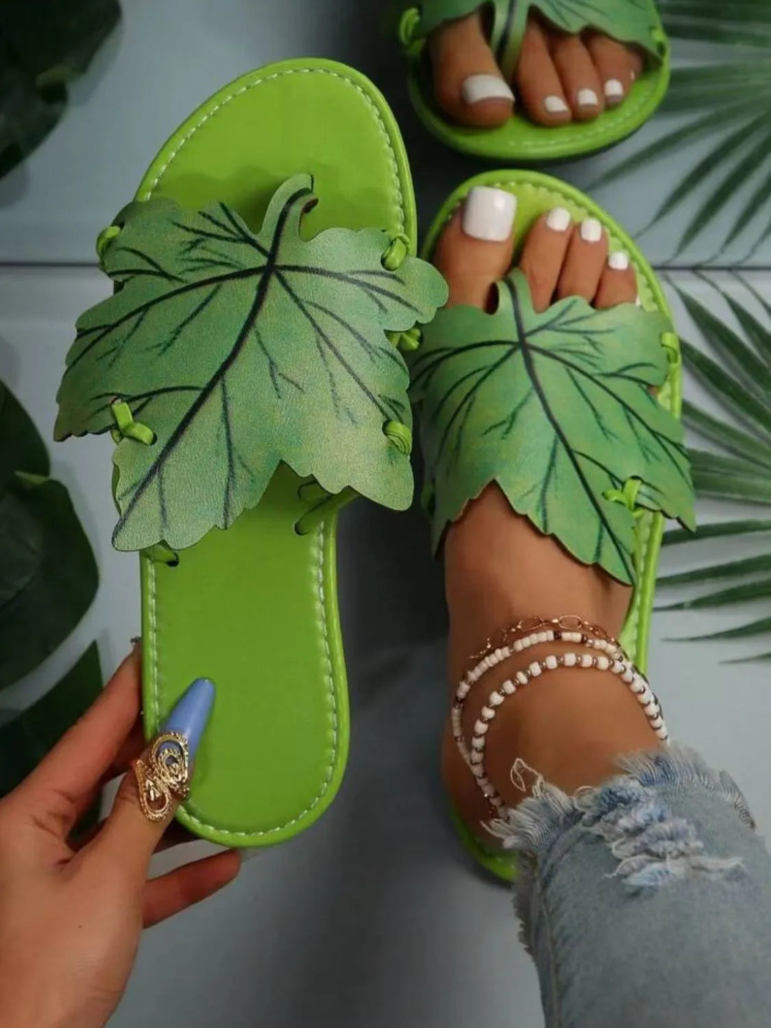 Colorful open toe flats slippers with leaf design, true to size, made of PU leather and rubber, imported from Max Origin store.