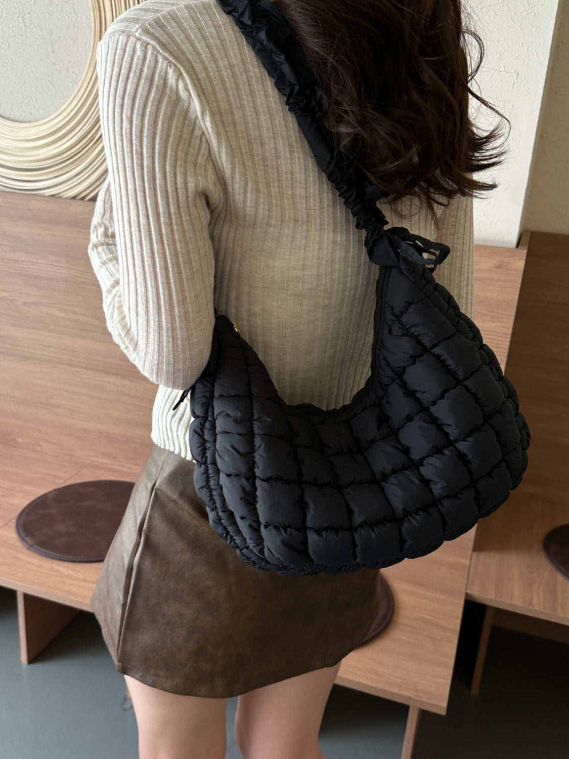 Quilted Bubble Texture Ruched Strap Shoulder Bag