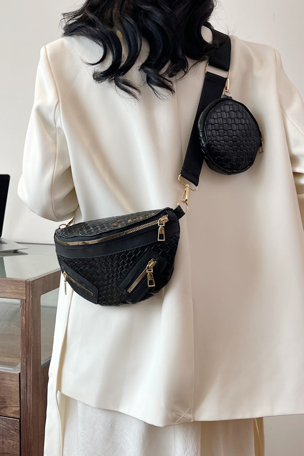 Stylish PU Leather Crossbody Bag with Bonus Coin Purse