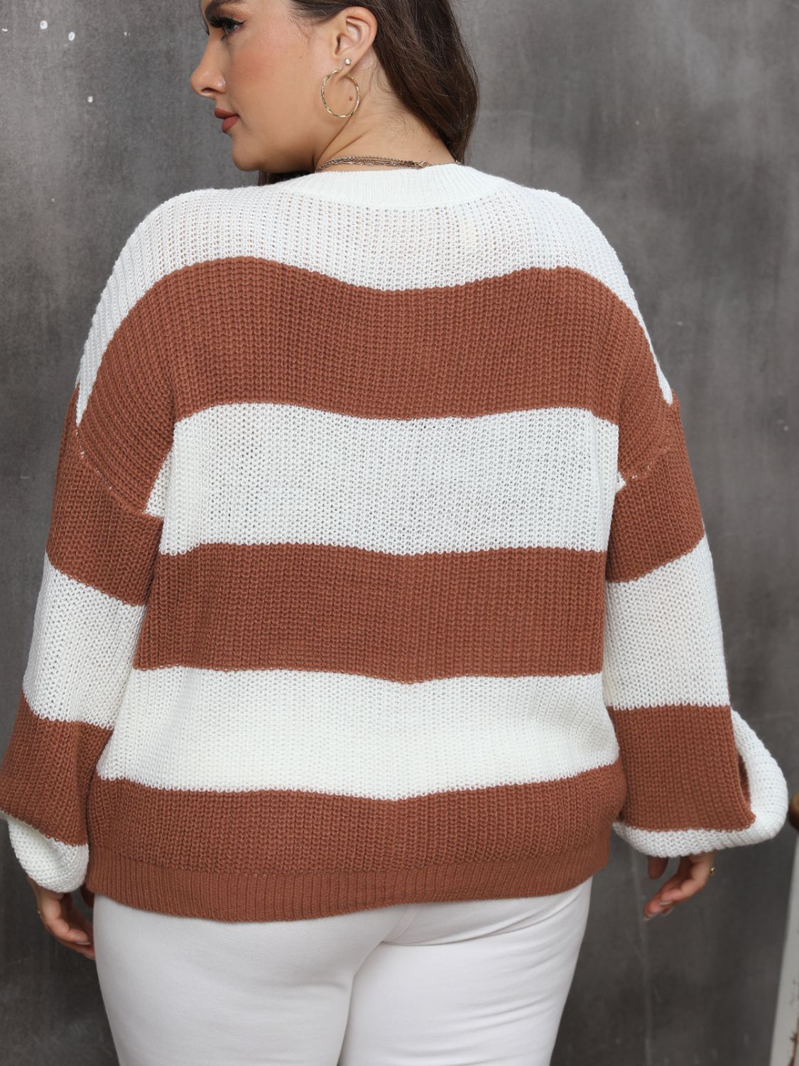 Striped Long Sleeve Acrylic Sweater with Round Neck