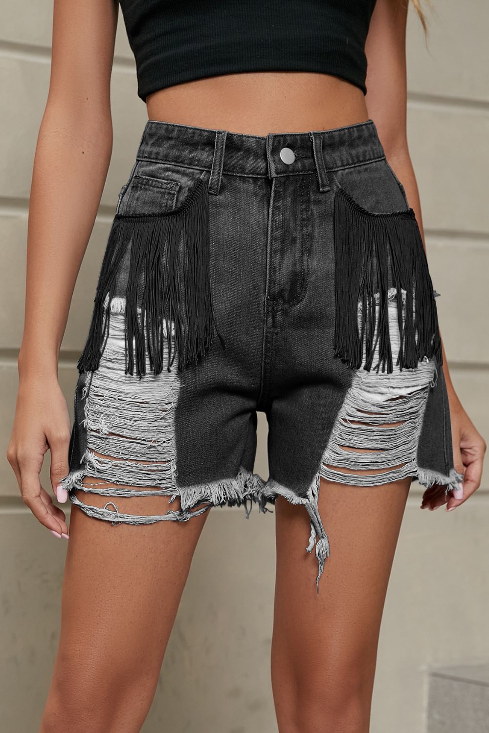 Boho Chic Frayed Hem Denim Shorts with Functional Pockets