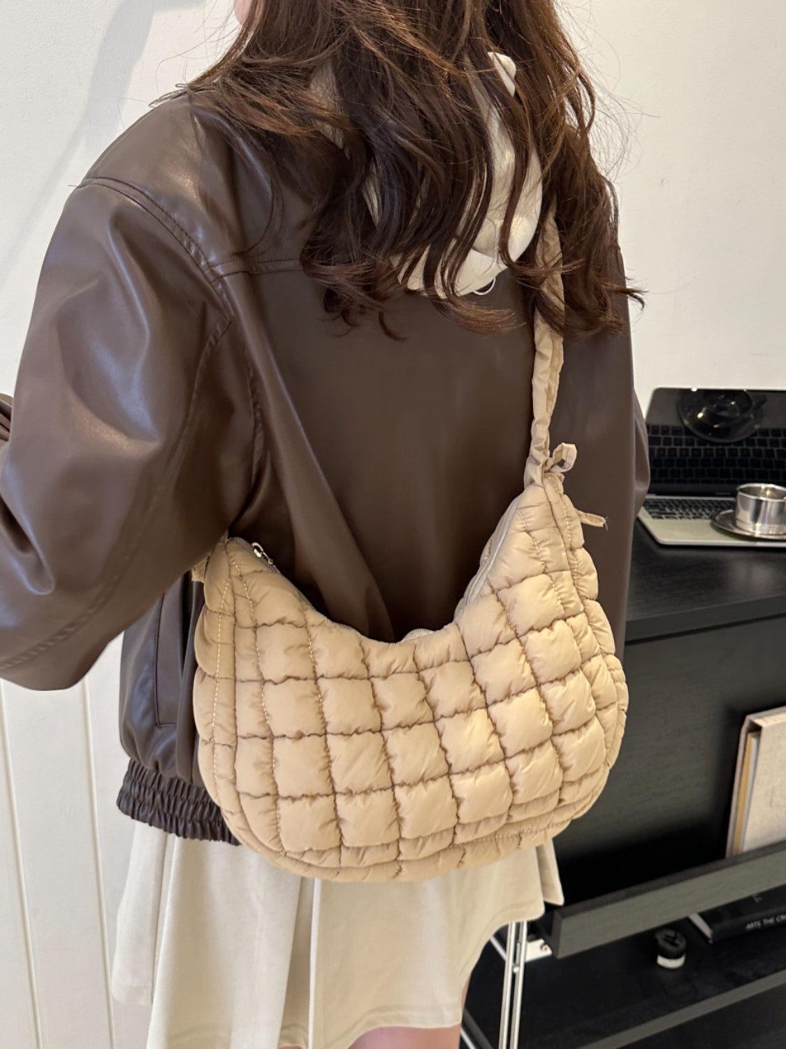 Quilted Bubble Texture Ruched Strap Shoulder Bag