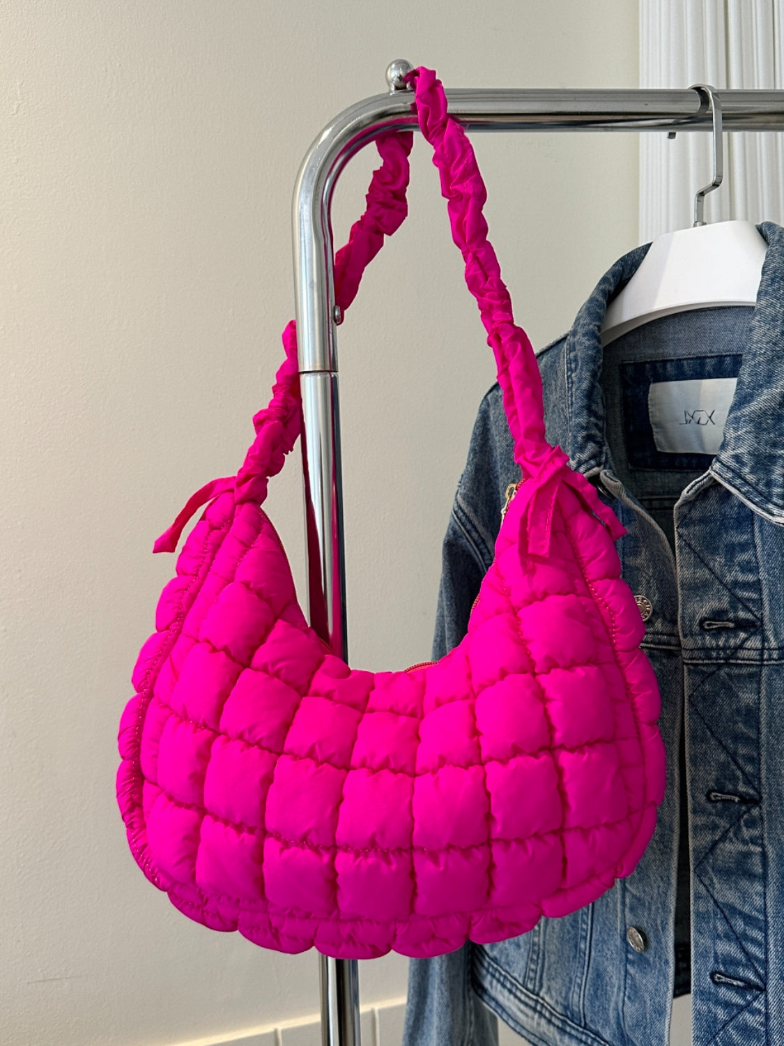 Quilted Bubble Texture Ruched Strap Shoulder Bag