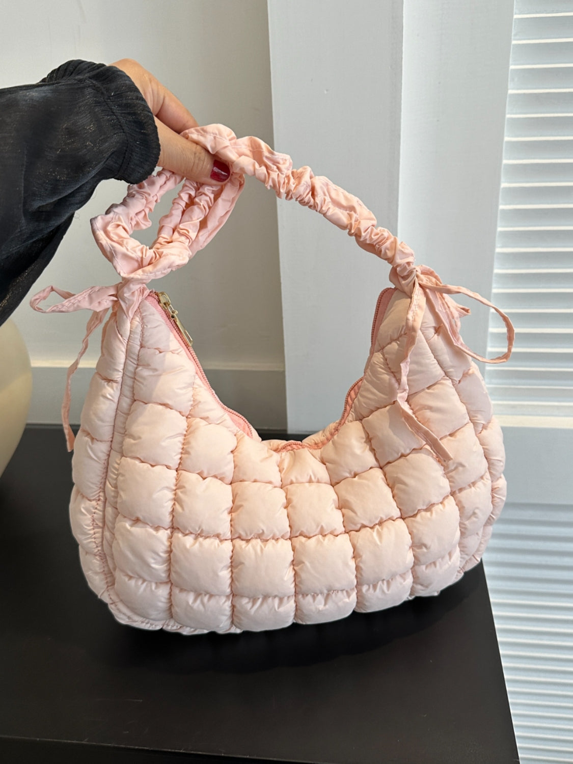 Quilted Bubble Texture Ruched Strap Shoulder Bag