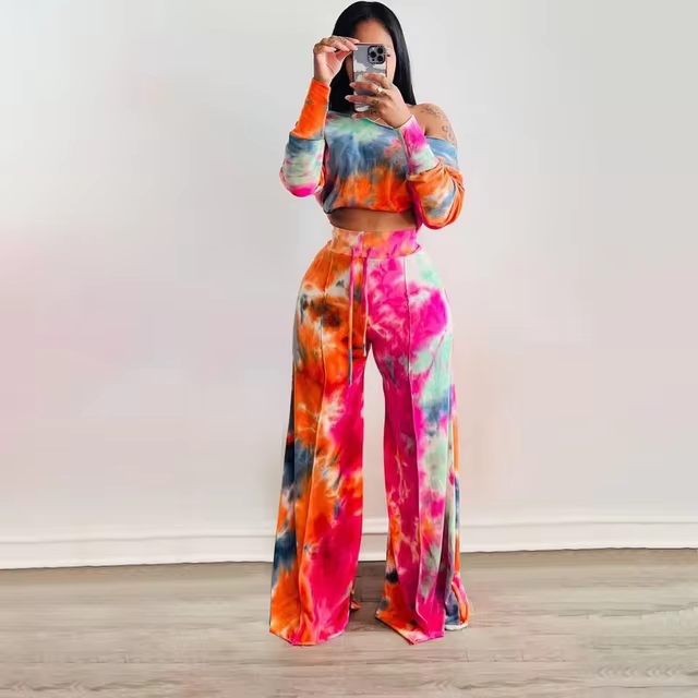 Shoulder-Baring Two-Piece Tie-Dye Set