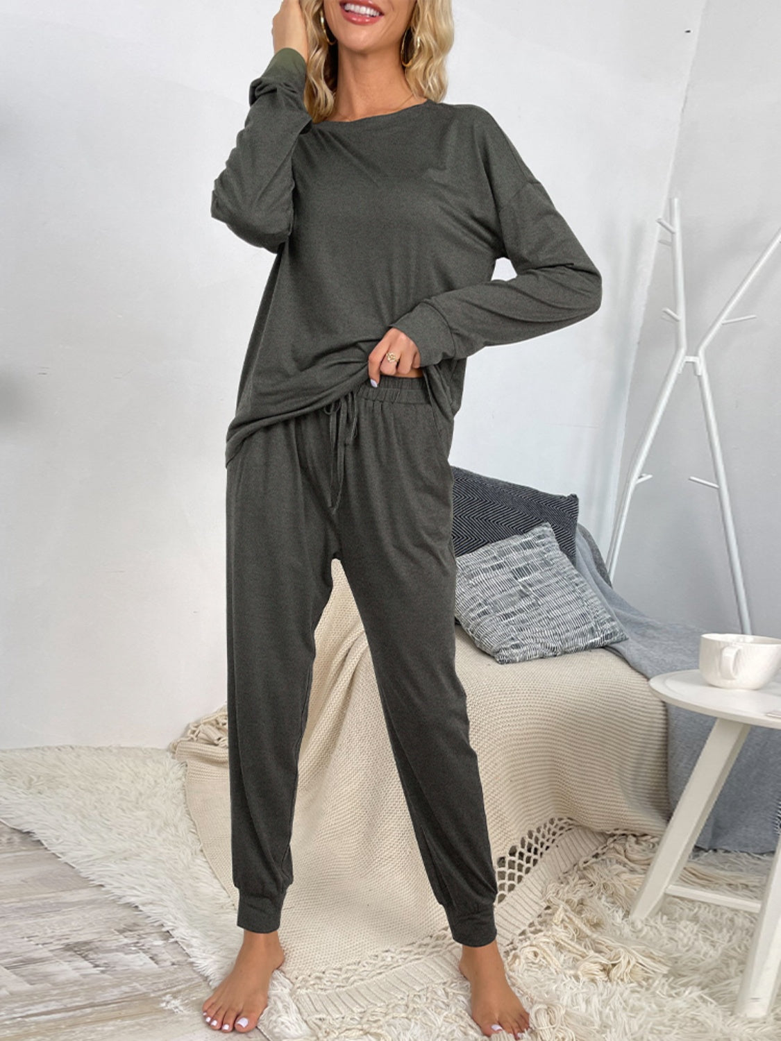 Casual Round Neck Top & Drawstring Pants Set