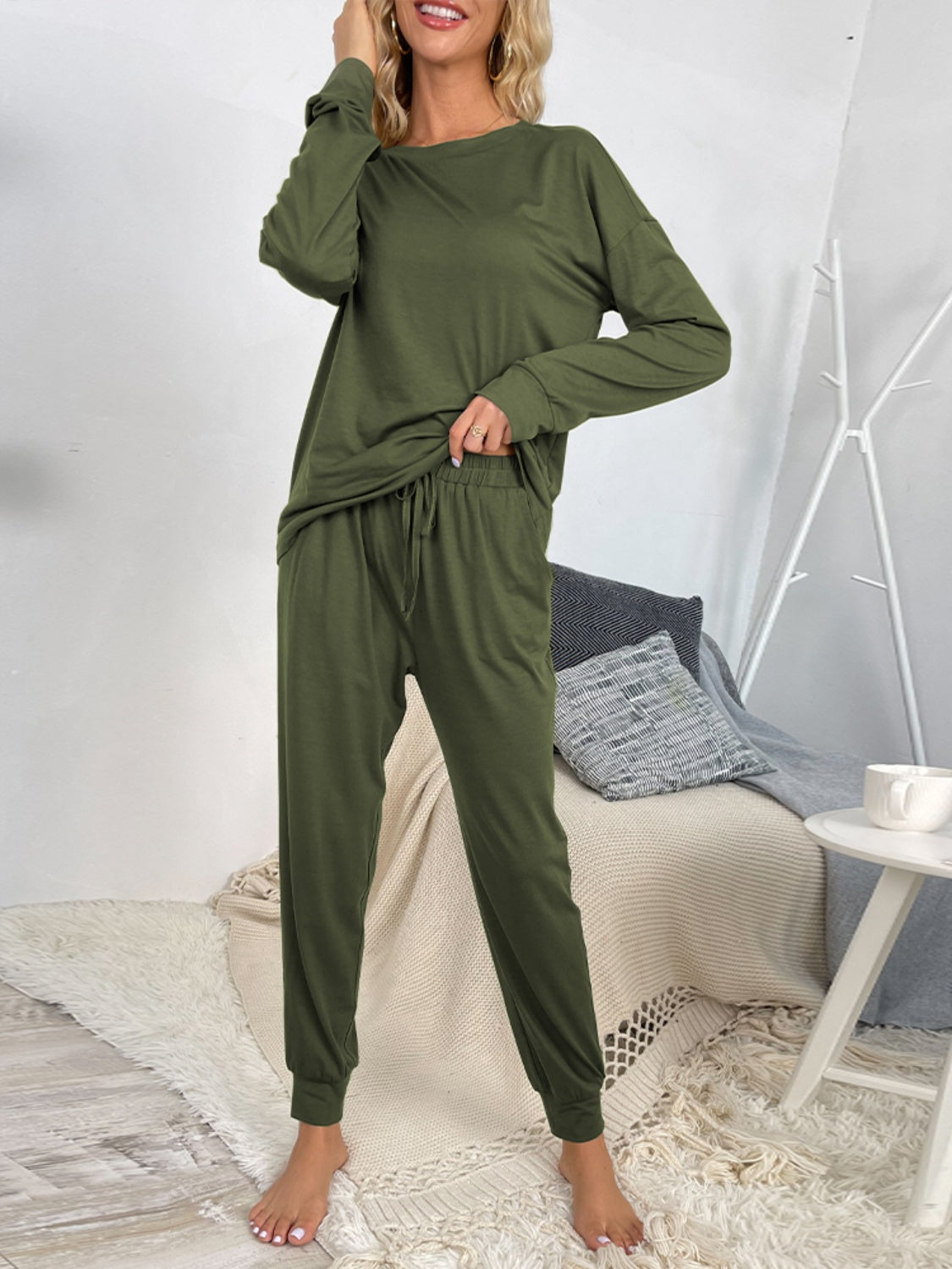 Casual Round Neck Top & Drawstring Pants Set