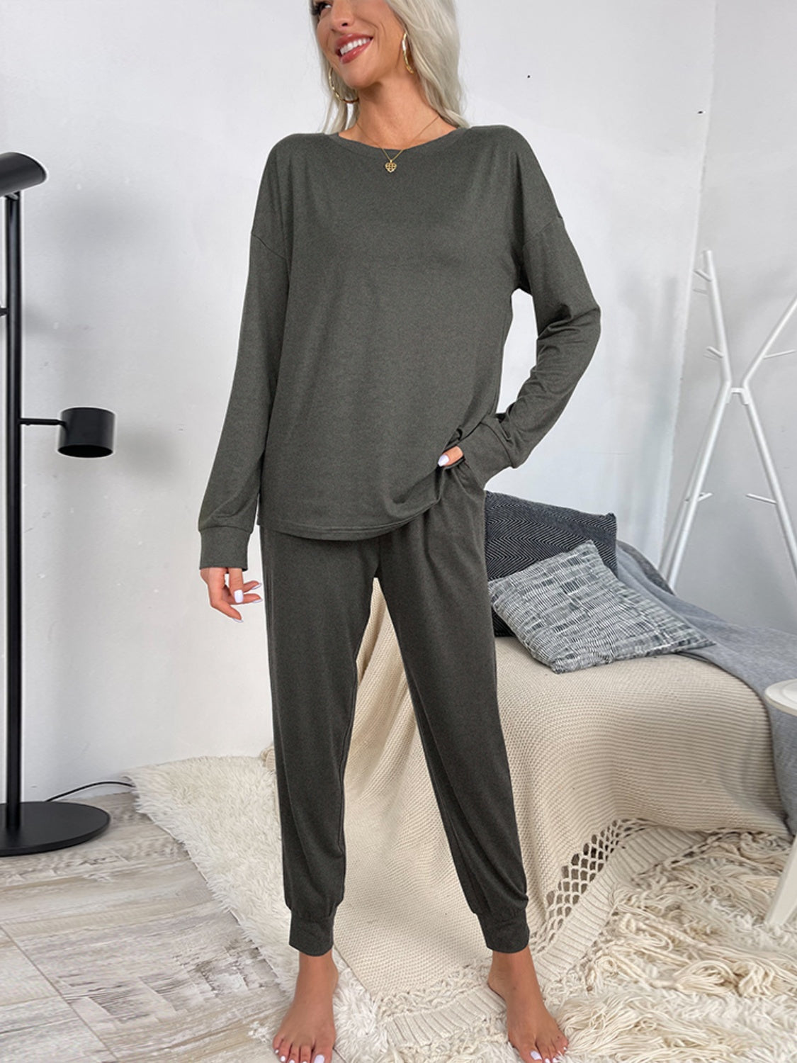 Casual Round Neck Top & Drawstring Pants Set