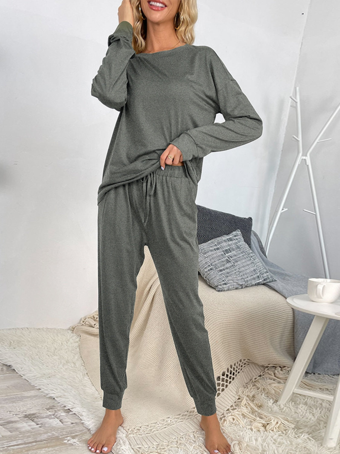 Casual Round Neck Top & Drawstring Pants Set